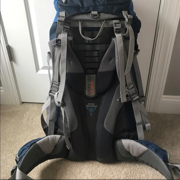 Deuter Backpack 70+10L - Picture 4 of 12